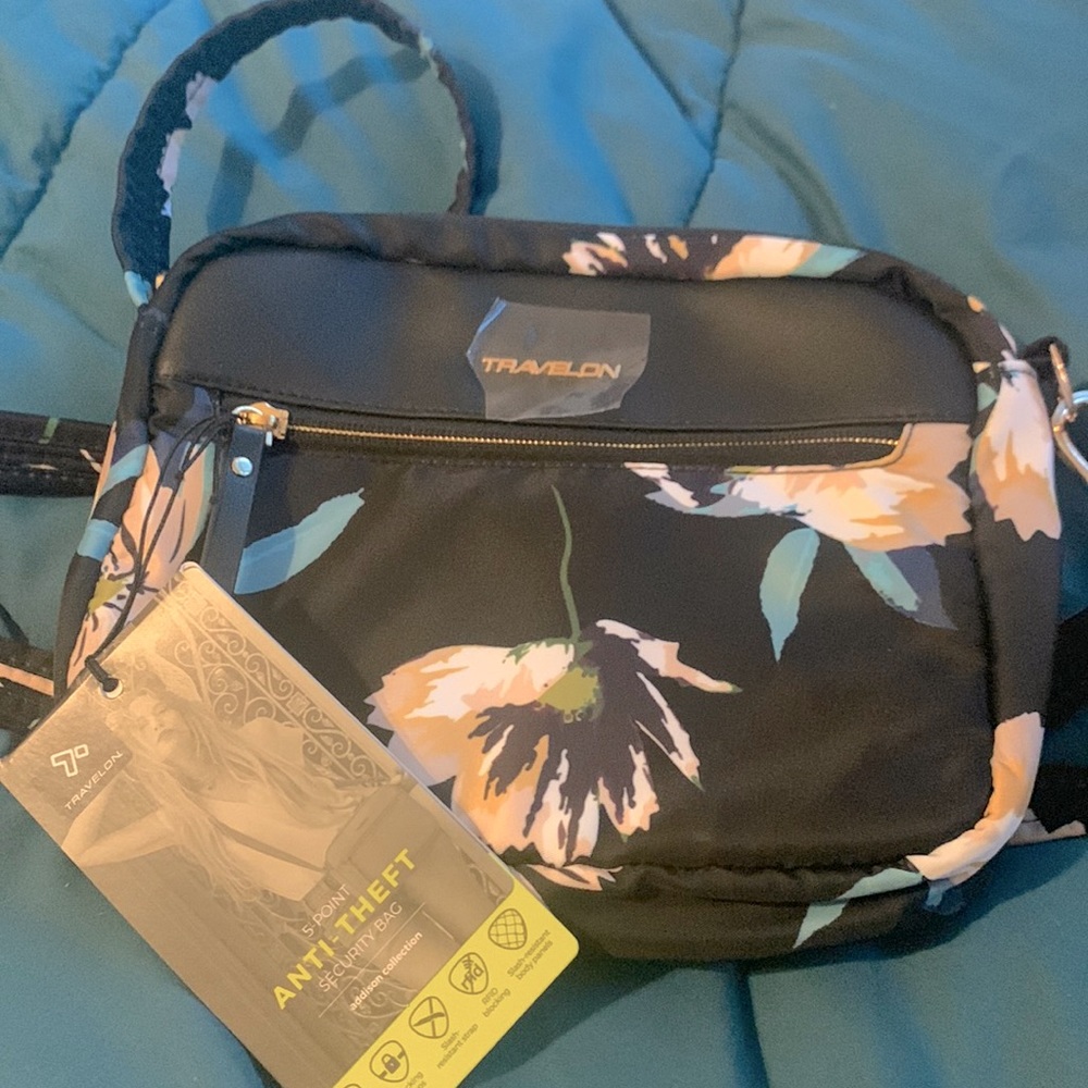 NWT Travelon Anti-theft floral crossbody